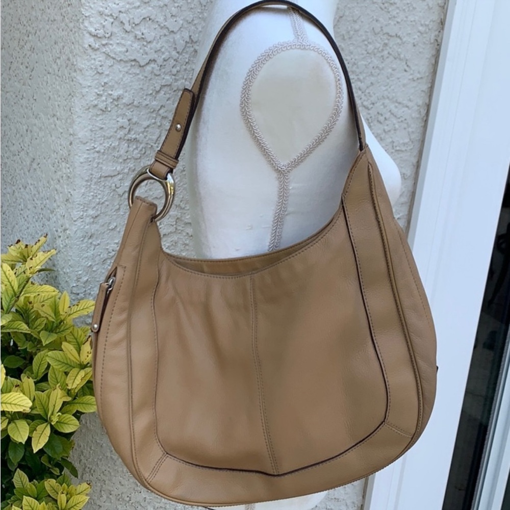 Tignanello Women's Tan Leather Shoulder Hobo Purse